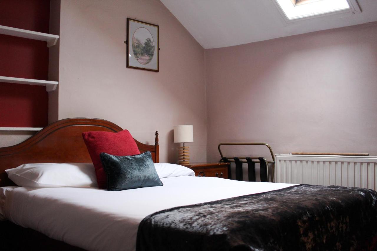 Bridge Hotel Арклоу Екстериор снимка