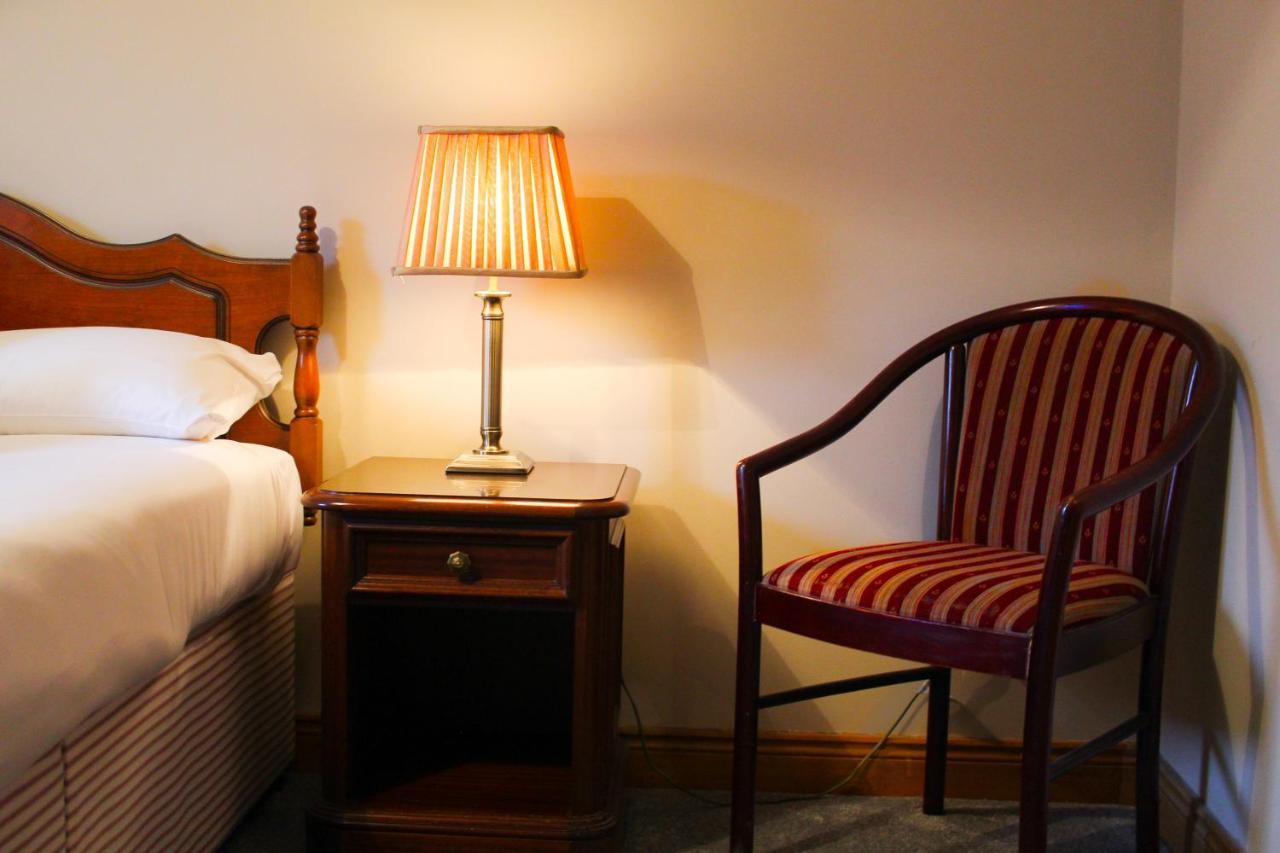 Bridge Hotel Арклоу Екстериор снимка