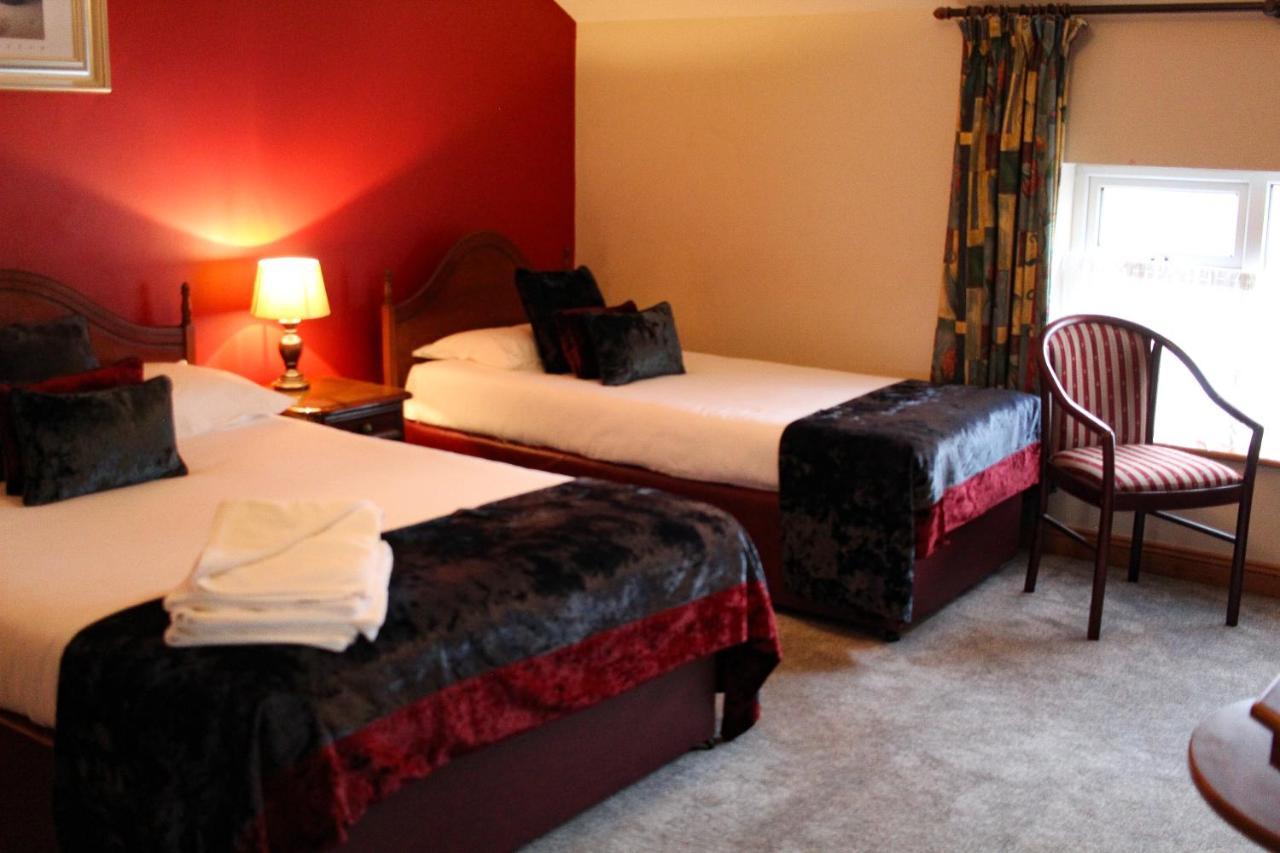 Bridge Hotel Арклоу Екстериор снимка