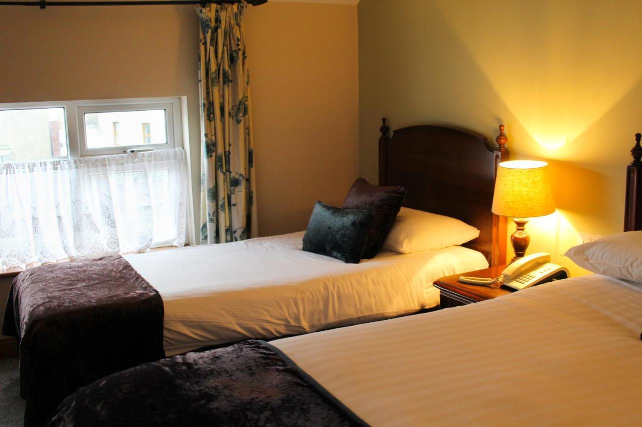 Bridge Hotel Арклоу Екстериор снимка