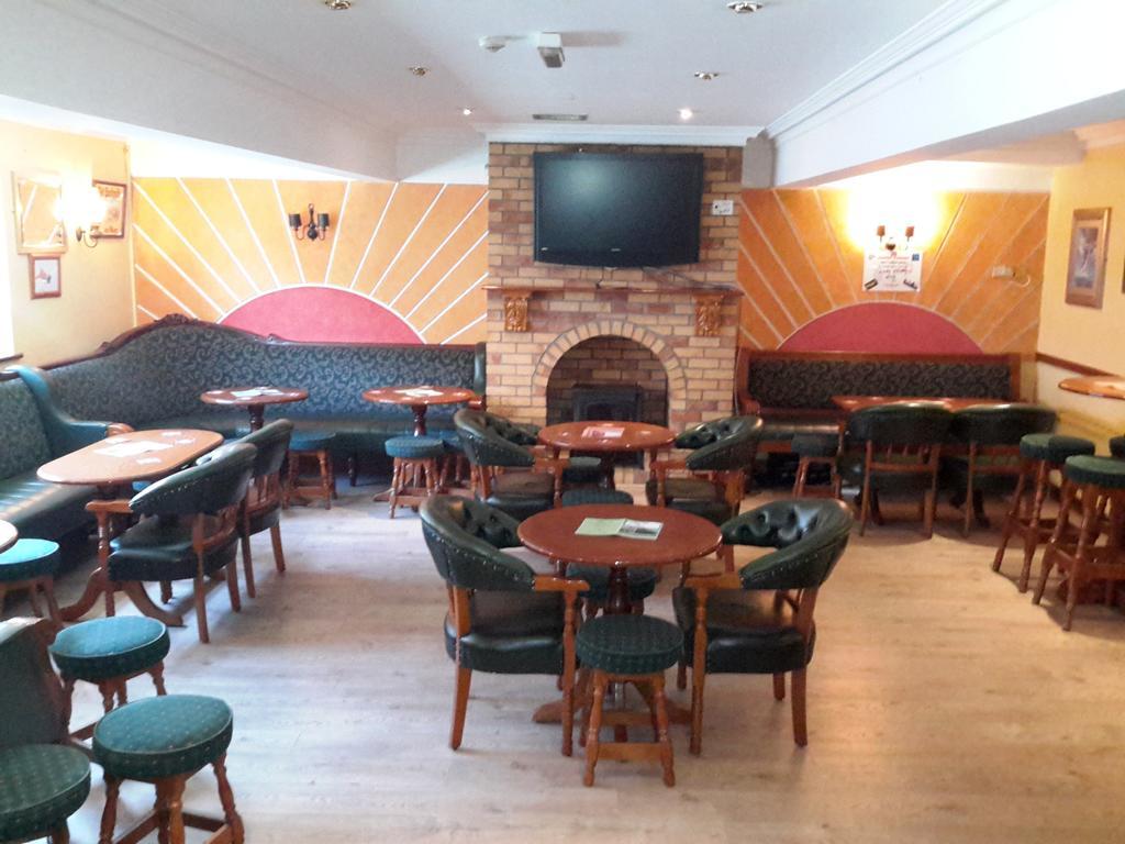 Bridge Hotel Арклоу Екстериор снимка